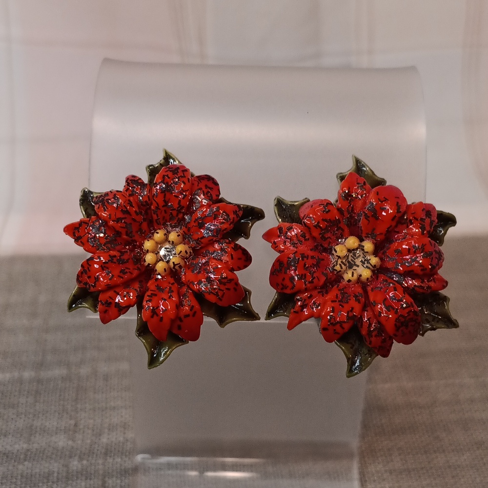 Vintage Resin Poinsettia Clip Earrings